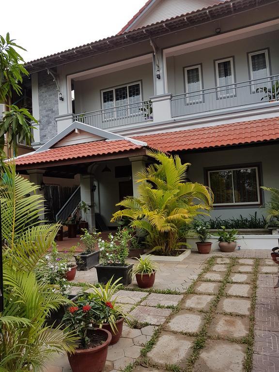 Nika'S House Hostel Siem Reap Exterior photo