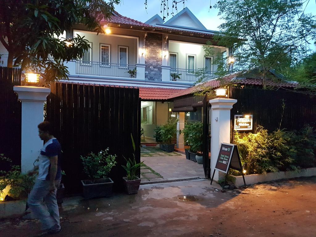 Nika'S House Hostel Siem Reap Exterior photo