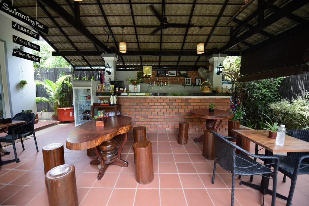 Nika'S House Hostel Siem Reap Exterior photo